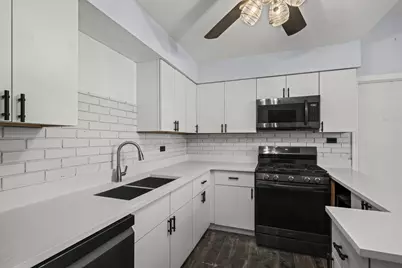 516 W Weathersfield Way, Schaumburg, IL 60193 - Photo 6