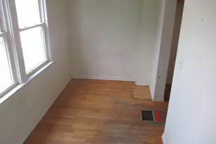 1324 Clinton Ave, Berwyn, IL 60402 - Photo 4