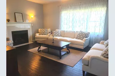 328 Kain Street, Ottawa, IL 61350 - Photo 4