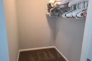 328 Kain St, Ottawa, IL 61350 - Photo 16