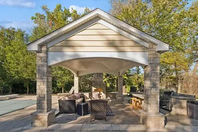 [Address not provided], Northfield, IL 60093 - Photo 4