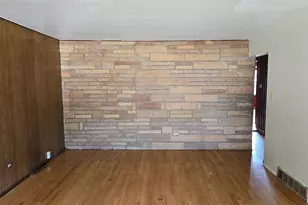 413 Greenbay Ave, Calumet City, IL 60409 - Photo 8