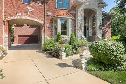 616 Driftwood Court, Naperville, IL 60540 - Photo 2