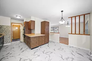16049 Minerva Ave, South Holland, IL 60473 - Photo 6
