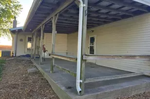 1594 E County Rd 1500, Carthage, IL 62321 - Photo 26