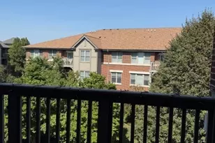 275 E Railroad Ave, Bartlett, IL 60103 - Photo 16