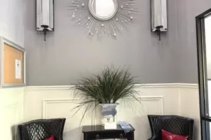 275 E Railroad Ave, Bartlett, IL 60103 - Photo 4