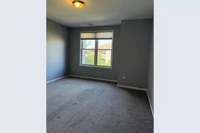 275 E Railroad Avenue #301, Bartlett, IL 60103 - Photo 8