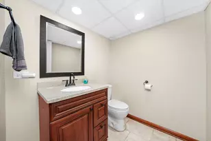 17860 S Crystal Lake Dr, Homer Glen, IL 60491 - Photo 32