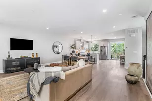 5424 Old Orchard Rd, Skokie, IL 60077 - Photo 4