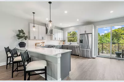 5424 Old Orchard Road, Skokie, IL 60077 - Photo 6