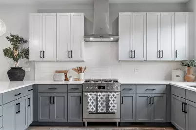 5424 Old Orchard Road, Skokie, IL 60077 - Photo 8