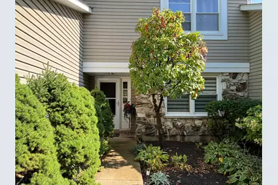 213 Stanyon Lane #1, Bloomingdale, IL 60108 - Photo 2