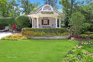 2255 Pebble Creek Dr, Lisle, IL 60532 - Photo 10