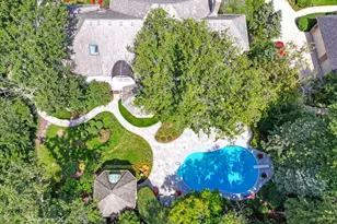 2255 Pebble Creek Dr, Lisle, IL 60532 - Photo 12