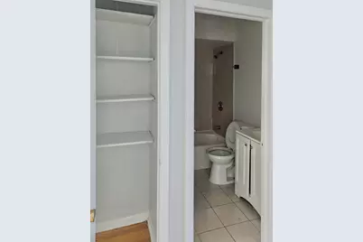 7201 S Western Avenue #7201-7, Chicago, IL 60636 - Photo 6