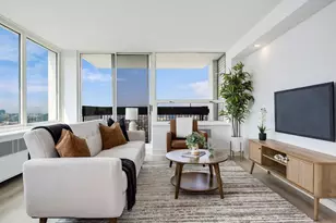 1455 N Sandburg Terrace, Chicago, IL 60610 - Photo 6