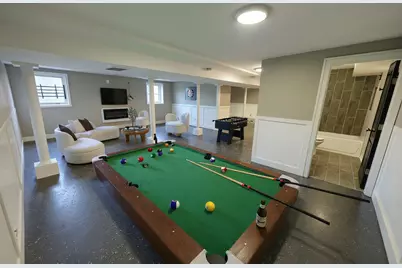 7650 S Cregier Avenue, Chicago, IL 60649 - Photo 32