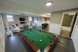 7650 S Cregier Ave, Chicago, IL 60649 - Photo 32