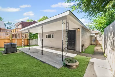 7650 S Cregier Avenue, Chicago, IL 60649 - Photo 38