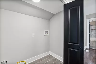 7650 S Cregier Avenue, Chicago, IL 60649 - Photo 24