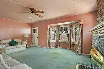 36 S Pistakee Lake Road, Fox Lake, IL 60020 - Photo 18