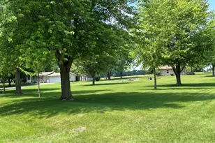 12855 Lawrence Rd, Sterling, IL 61081 - Photo 28