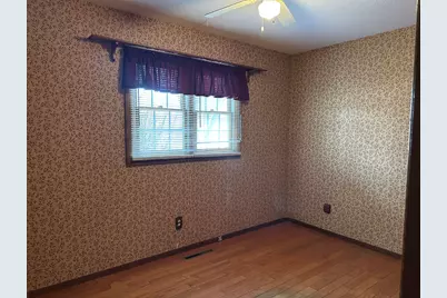 12855 Lawrence Road, Sterling, IL 61081 - Photo 16