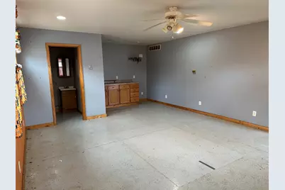 12855 Lawrence Road, Sterling, IL 61081 - Photo 20
