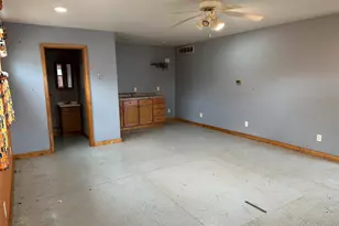 12855 Lawrence Rd, Sterling, IL 61081 - Photo 20