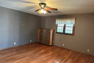 12855 Lawrence Rd, Sterling, IL 61081 - Photo 14