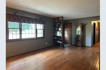 12855 Lawrence Road, Sterling, IL 61081 - Photo 8