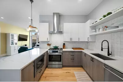 3101 N Ridgeway Avenue #2E, Chicago, IL 60618 - Photo 6