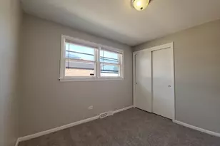 383 Calhoun Ave, Calumet City, IL 60409 - Photo 14