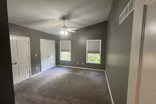 2404 Treeline Drive, Bloomington, IL 61704 - Photo 20