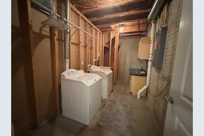 2404 Treeline Drive, Bloomington, IL 61704 - Photo 40