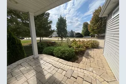 2404 Treeline Drive, Bloomington, IL 61704 - Photo 6