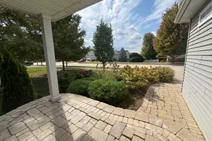 2404 Treeline Drive, Bloomington, IL 61704 - Photo 6