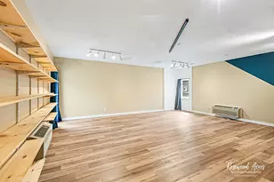 620 Tremont St, Lincoln, IL 62656 - Photo 14