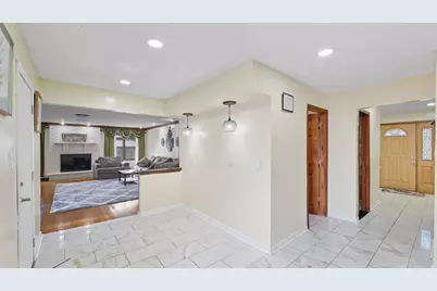 12815 S Seneca Road, Palos Heights, IL 60463 - Photo 8