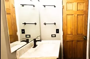 1135 Williamsburg Rd, Country Club Hills, IL 60478 - Photo 22