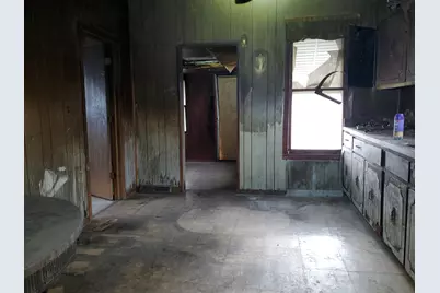 13749 S Wabash Avenue, Riverdale, IL 60827 - Photo 8