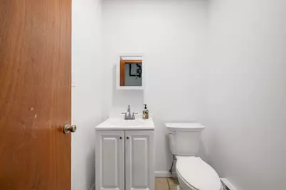 7642 W Touhy Avenue, Chicago, IL 60631 - Photo 12