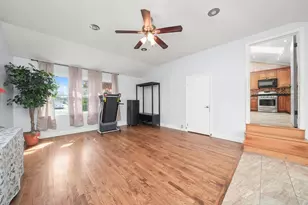 5610 W 85th St, Burbank, IL 60459 - Photo 22