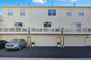 3077 Nicklaus Ln, Wadsworth, IL 60083 - Photo 4