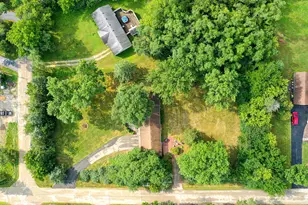 1909 Louise St, Crystal Lake, IL 60014 - Photo 28