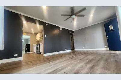 7530 S Oconto Avenue, Bridgeview, IL 60455 - Photo 10