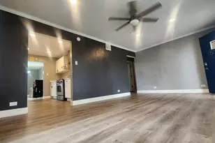 7530 S Oconto Ave, Bridgeview, IL 60455 - Photo 10