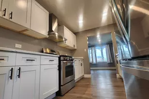 7530 S Oconto Ave, Bridgeview, IL 60455 - Photo 12