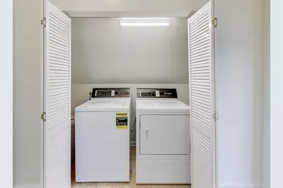 3615 N Hoyne Avenue #2F, Chicago, IL 60618 - Photo 22